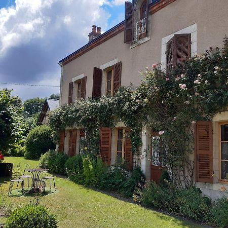 Le Buisson De La Gariole Bed & Breakfast Aubigny-sur-Nère Eksteriør bilde