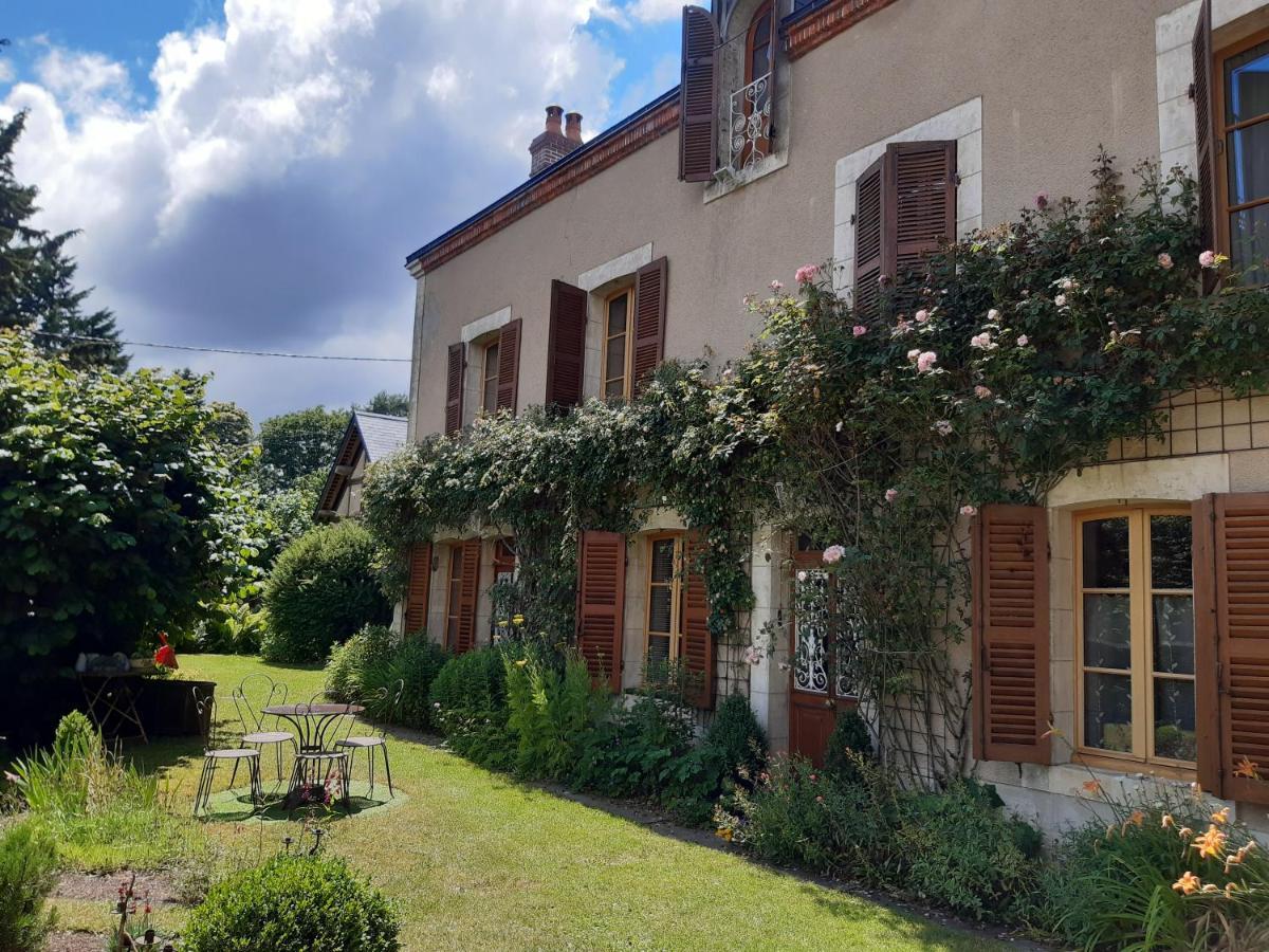 Le Buisson De La Gariole Bed & Breakfast Aubigny-sur-Nère Eksteriør bilde