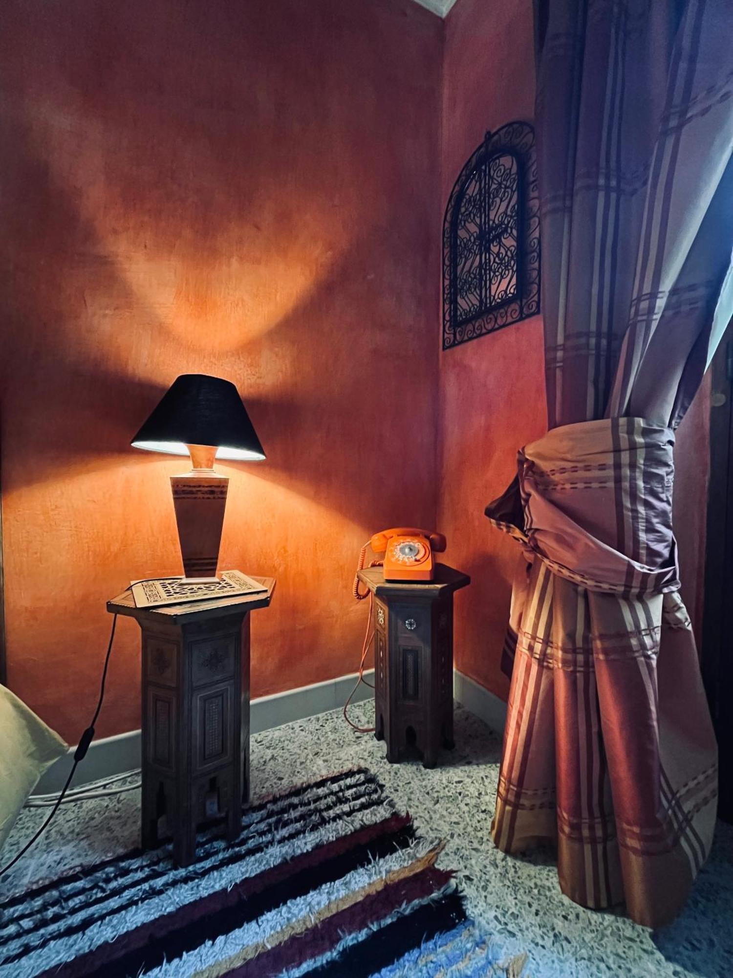 Le Buisson De La Gariole Bed & Breakfast Aubigny-sur-Nère Eksteriør bilde