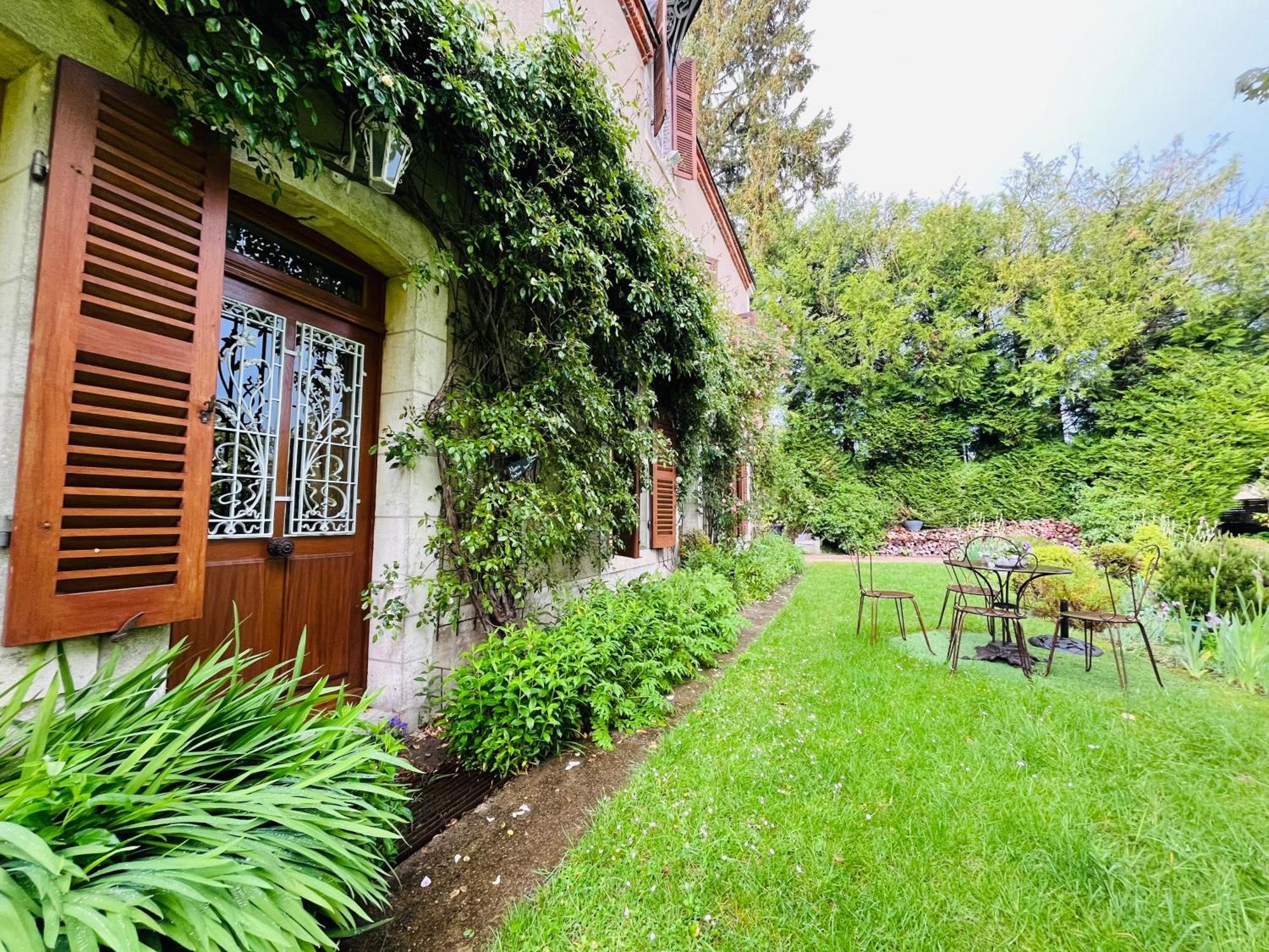 Le Buisson De La Gariole Bed & Breakfast Aubigny-sur-Nère Eksteriør bilde
