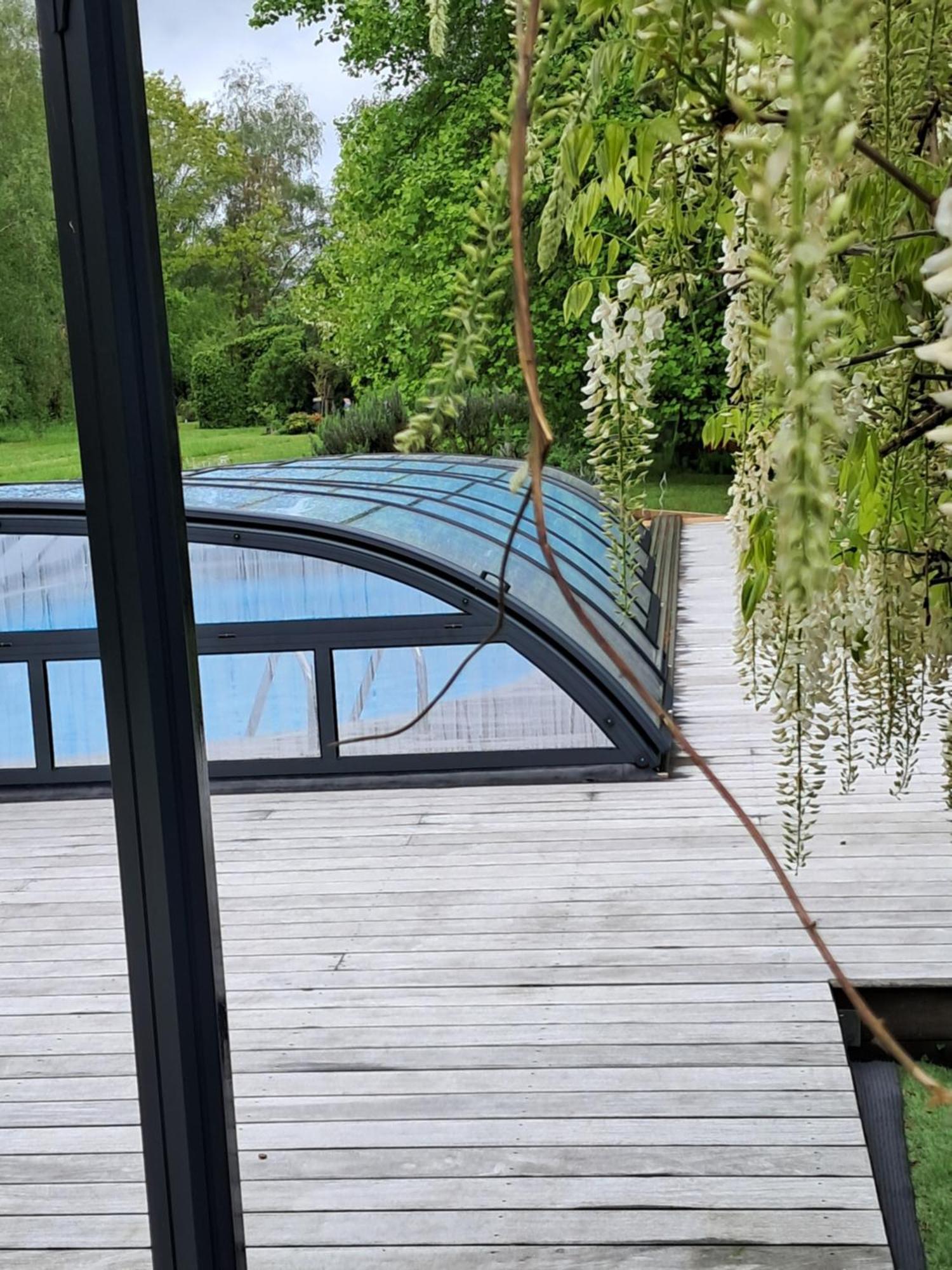 Le Buisson De La Gariole Bed & Breakfast Aubigny-sur-Nère Eksteriør bilde