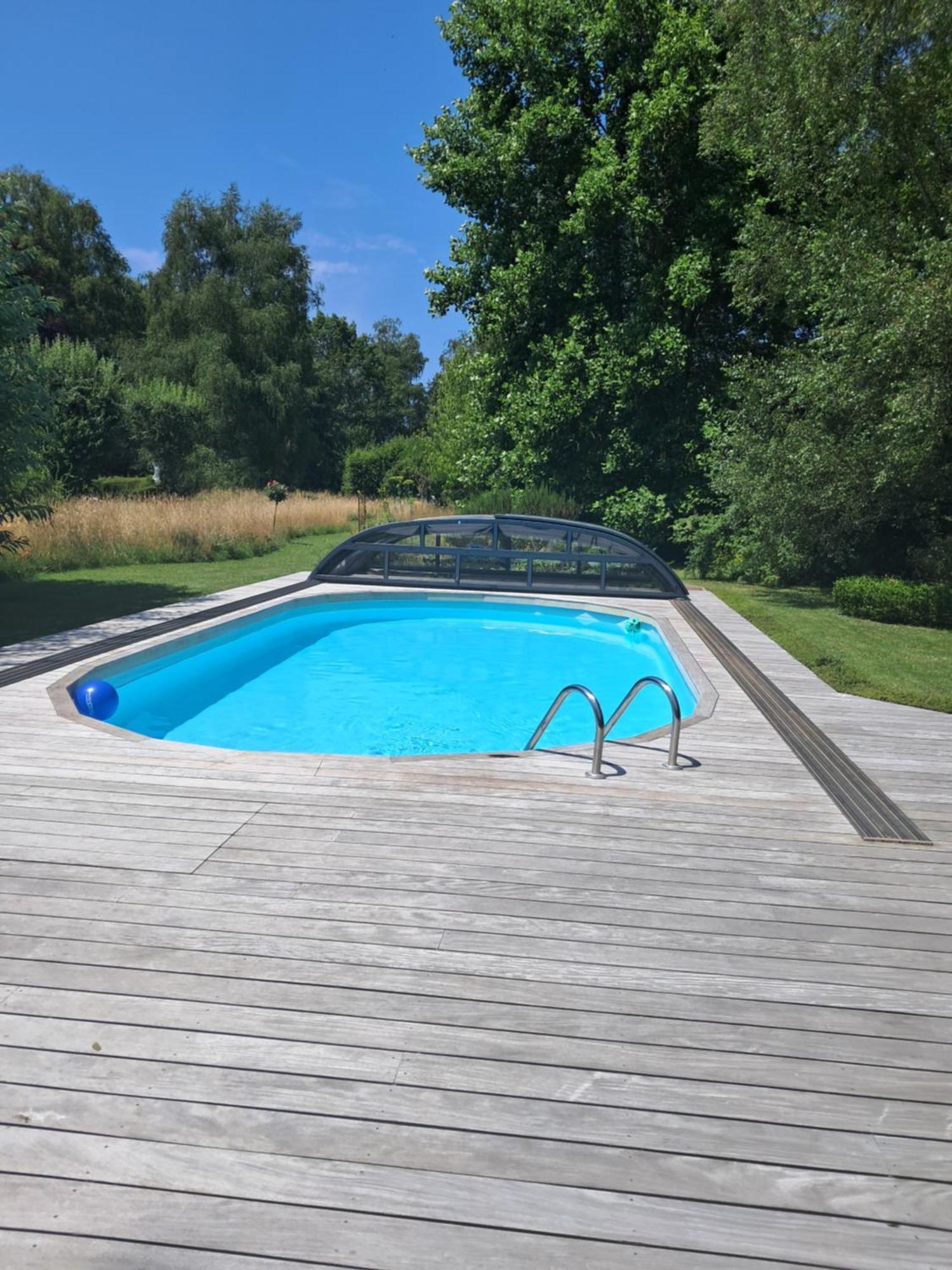 Le Buisson De La Gariole Bed & Breakfast Aubigny-sur-Nère Eksteriør bilde