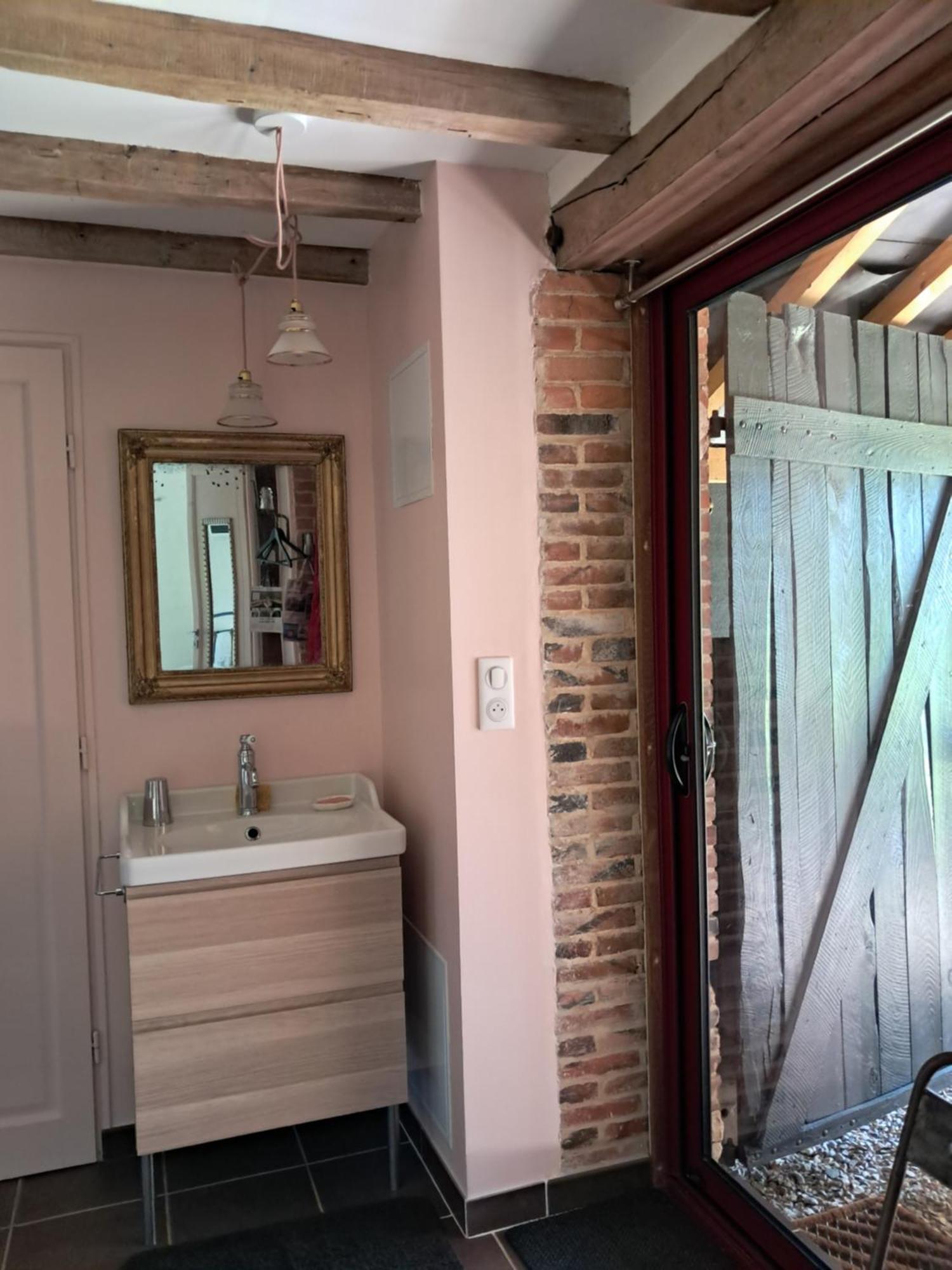 Le Buisson De La Gariole Bed & Breakfast Aubigny-sur-Nère Eksteriør bilde