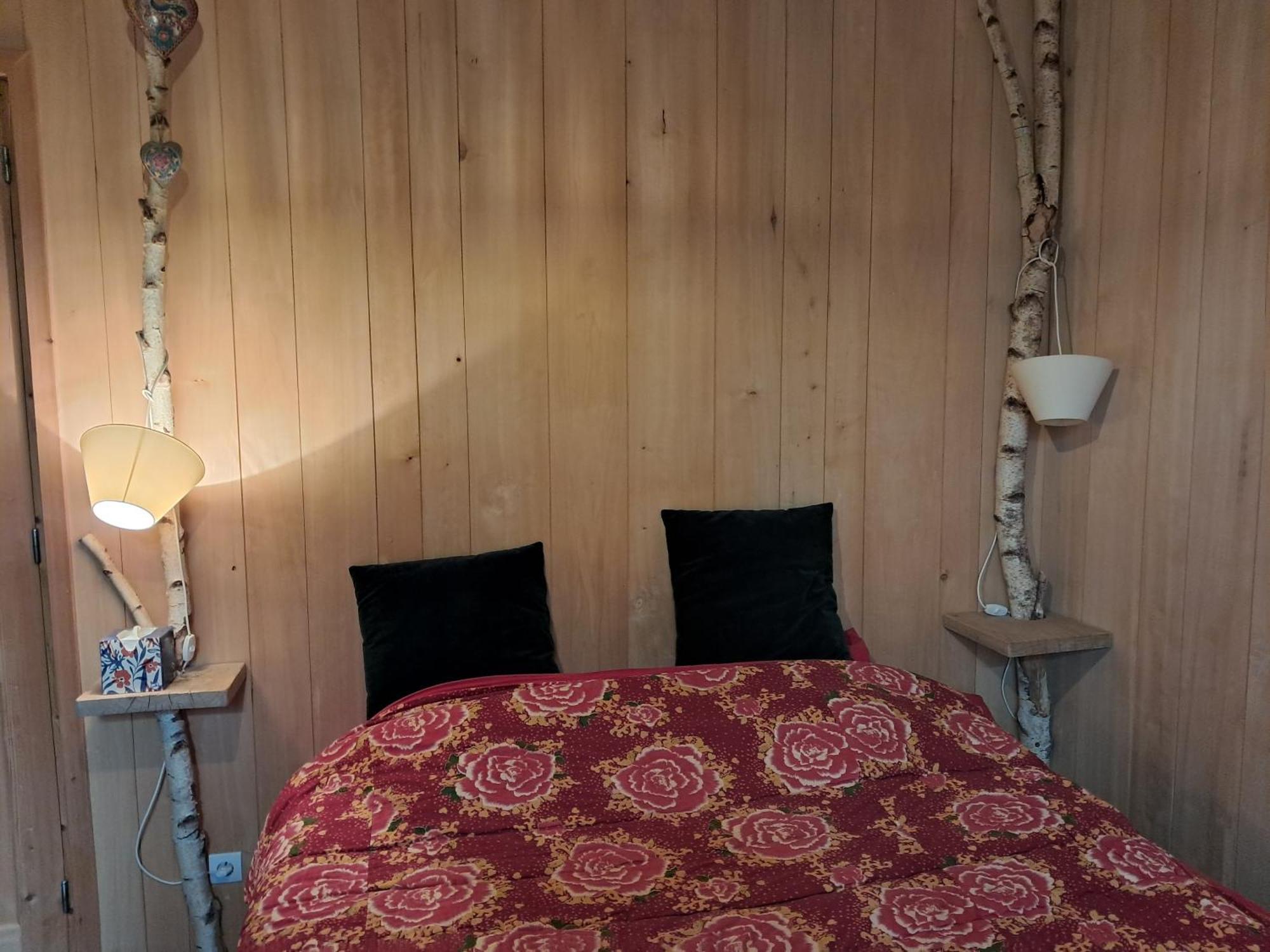 Le Buisson De La Gariole Bed & Breakfast Aubigny-sur-Nère Eksteriør bilde